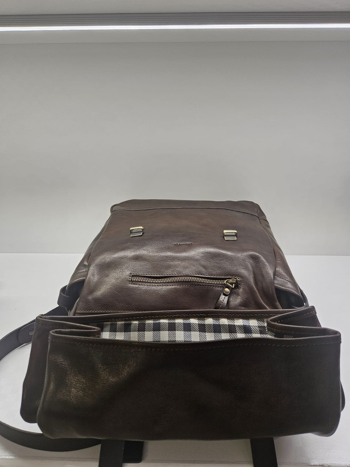 Zaino uomo Chiarugi in pelle vacchetta fatto a mano made in italy Firenze.