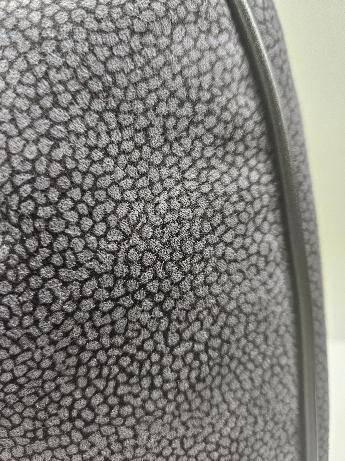 Borsa donna linea Simo in stampo &nbsp;tapiro con rifiniture in pelle di vitello