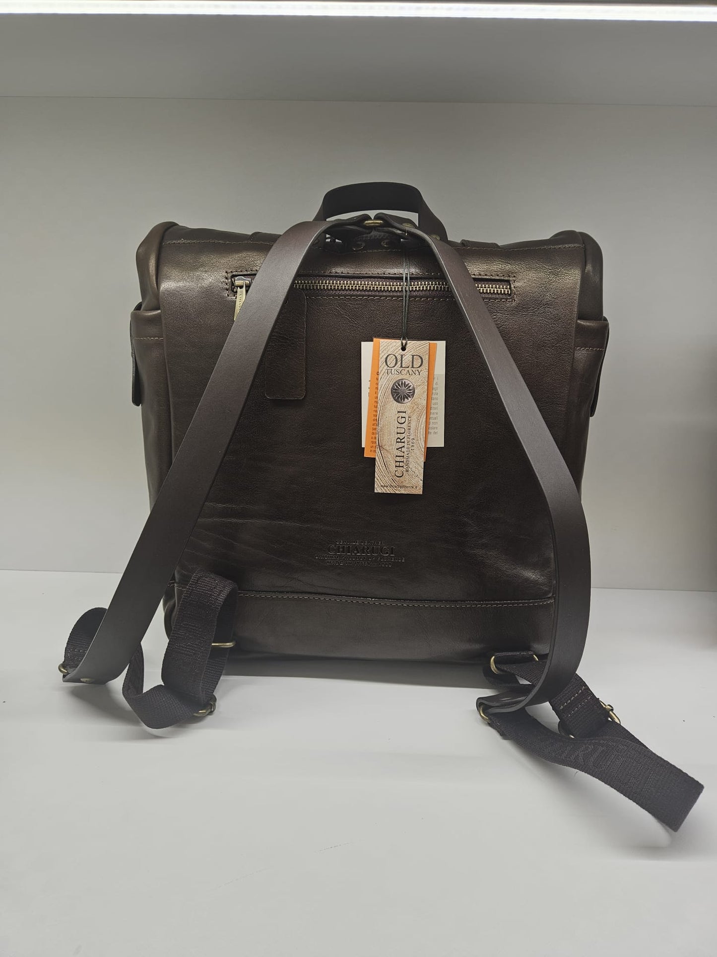 Zaino uomo Chiarugi in pelle vacchetta fatto a mano made in italy Firenze.