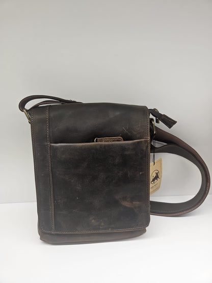 Borsello uomo in pelle toro ingrassata prodotto artigianale made in italy