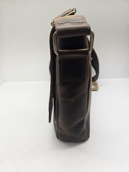 Borsello uomo in vera pelle ingrassata in toro