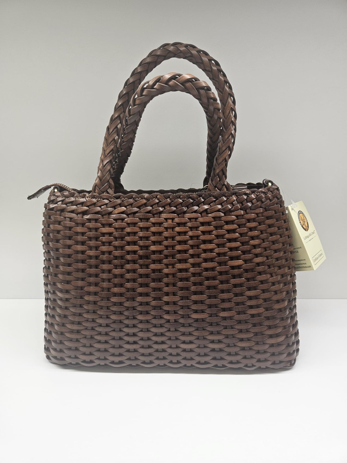 Borsa donna in pelle di vitello tutta intrecciata a mano